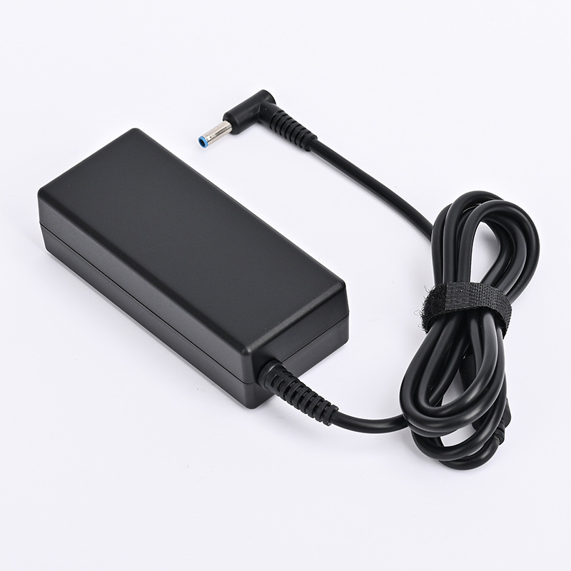 Adattatore CA per caricabatter - Laptop Accessories Hp recensione e prezzo